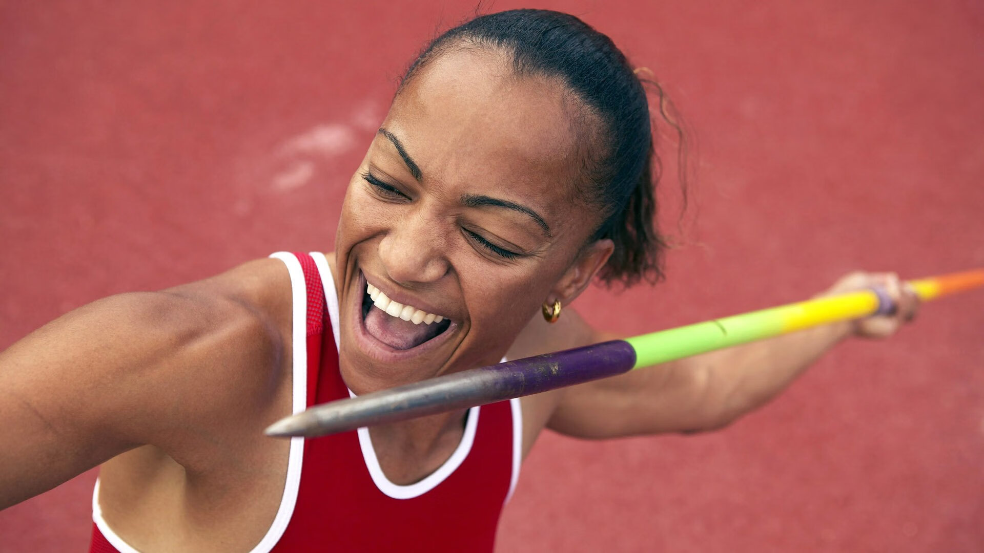 “战术对决：布置与应变中的精彩瞬间”，战术队伍