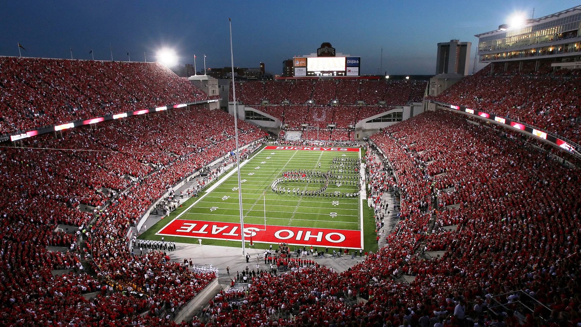 融合创新：大数据分析助力足球战术制定，大数据在足球训练中的运用